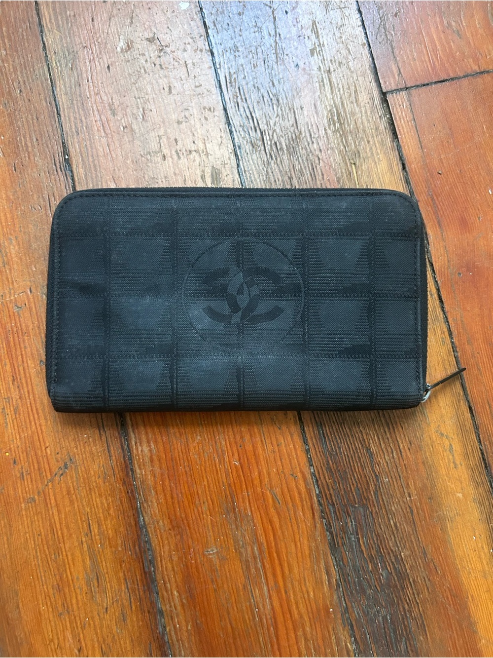 Chanel Travel Line Long Wallet - Picture 2 of 16